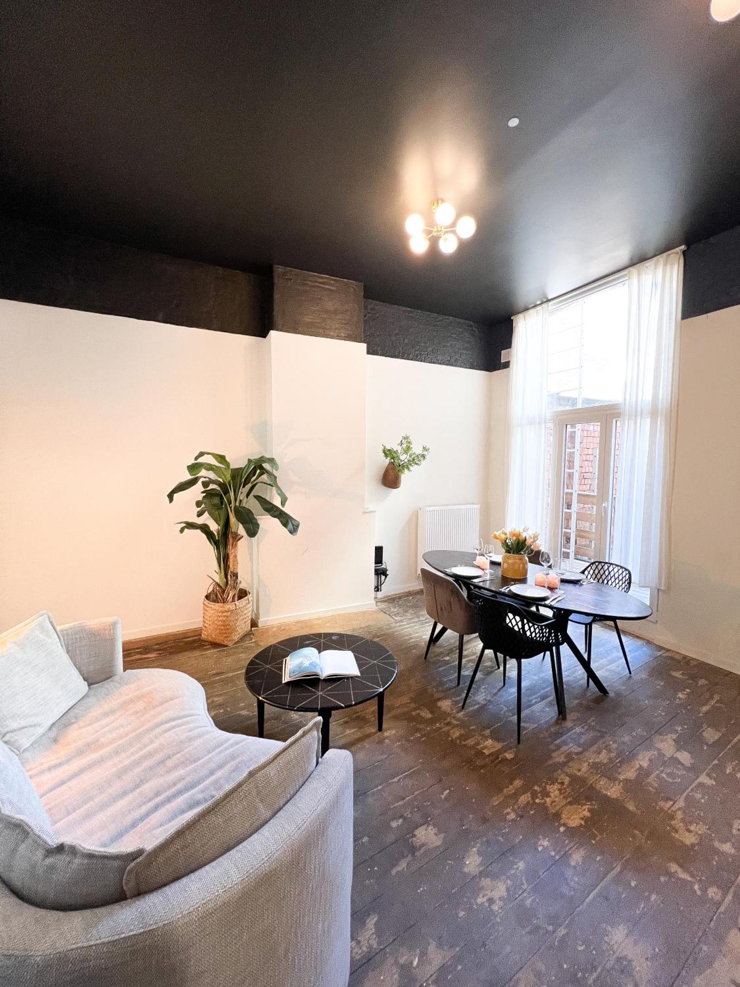 San Home'S Antwerpen Kültér fotó
